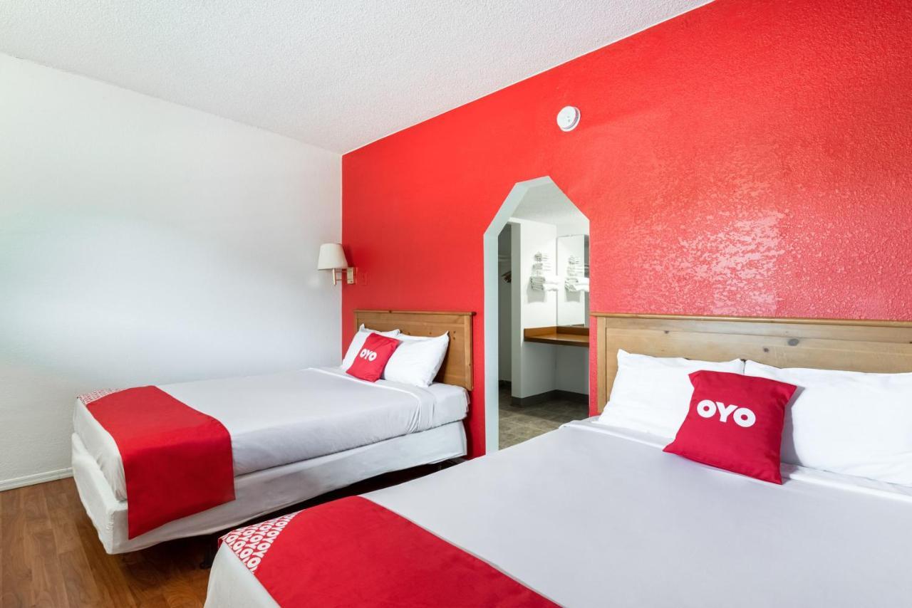 Oyo Hotel Globe / Miami Az - Highway 60 Exteriör bild